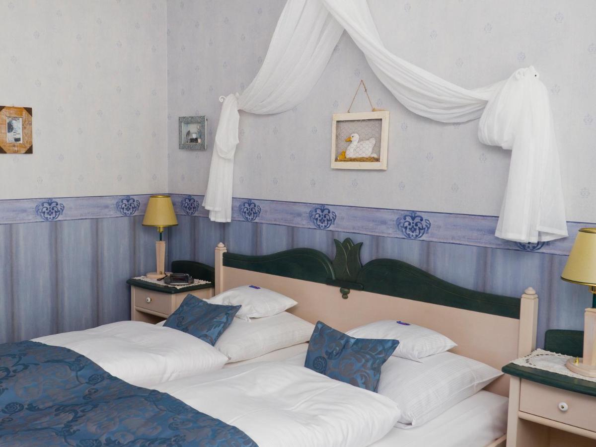 Kucher'S Landhotel Darscheid Room photo